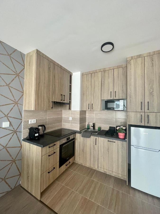 B144 Design Lux #freeparking Апартаменты Будапешт